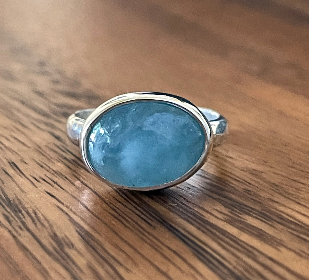 Aquamarine on sale cabochon ring