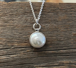 Pearl Pendant Sterling Silver, Coin Pearl Necklace, Layering Necklace, Handmade Necklace, Gift for Her, White Round Pearl Necklace