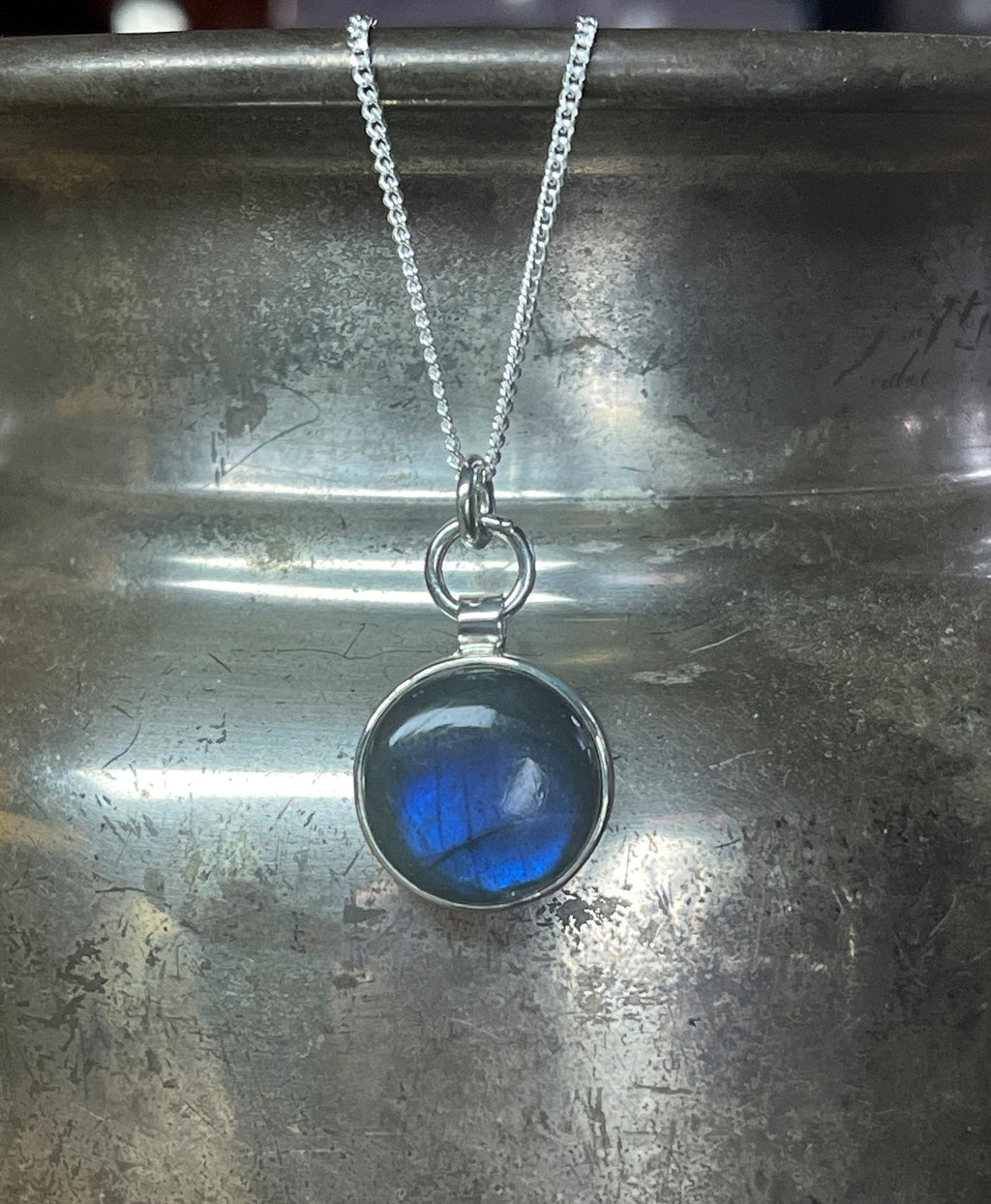 Labradorite Pendant Sterling Silver, Round Labradorite Necklace, Layering Necklace, Blue Gemstone, Handmade Necklace