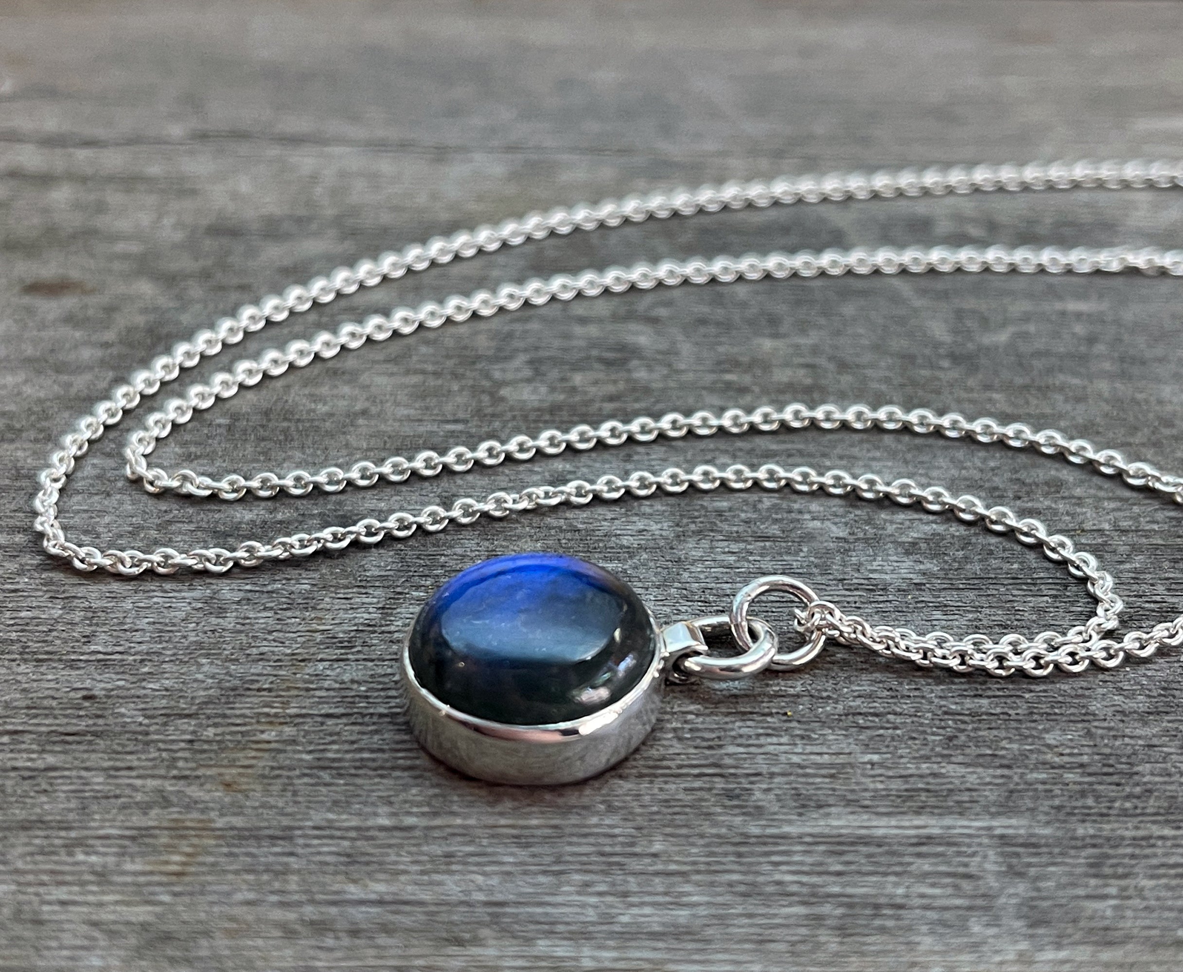 Labradorite Pendant Sterling Silver, Round Labradorite Necklace, Layering Necklace, Blue Gemstone, Handmade Necklace, Christmas Gift for Her