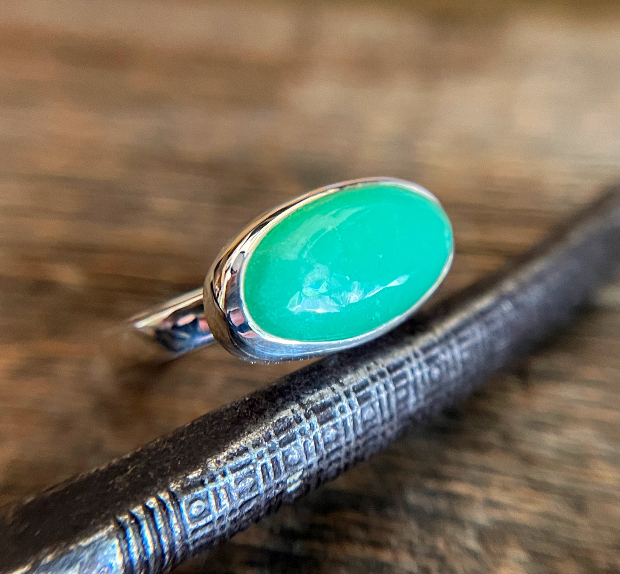 Australian Chrysoprase Ring in Sterling Silver, Natural Chrysoprase Statement Ring, East West Oval Chrysoprase Ring, Handmade Gift for Her