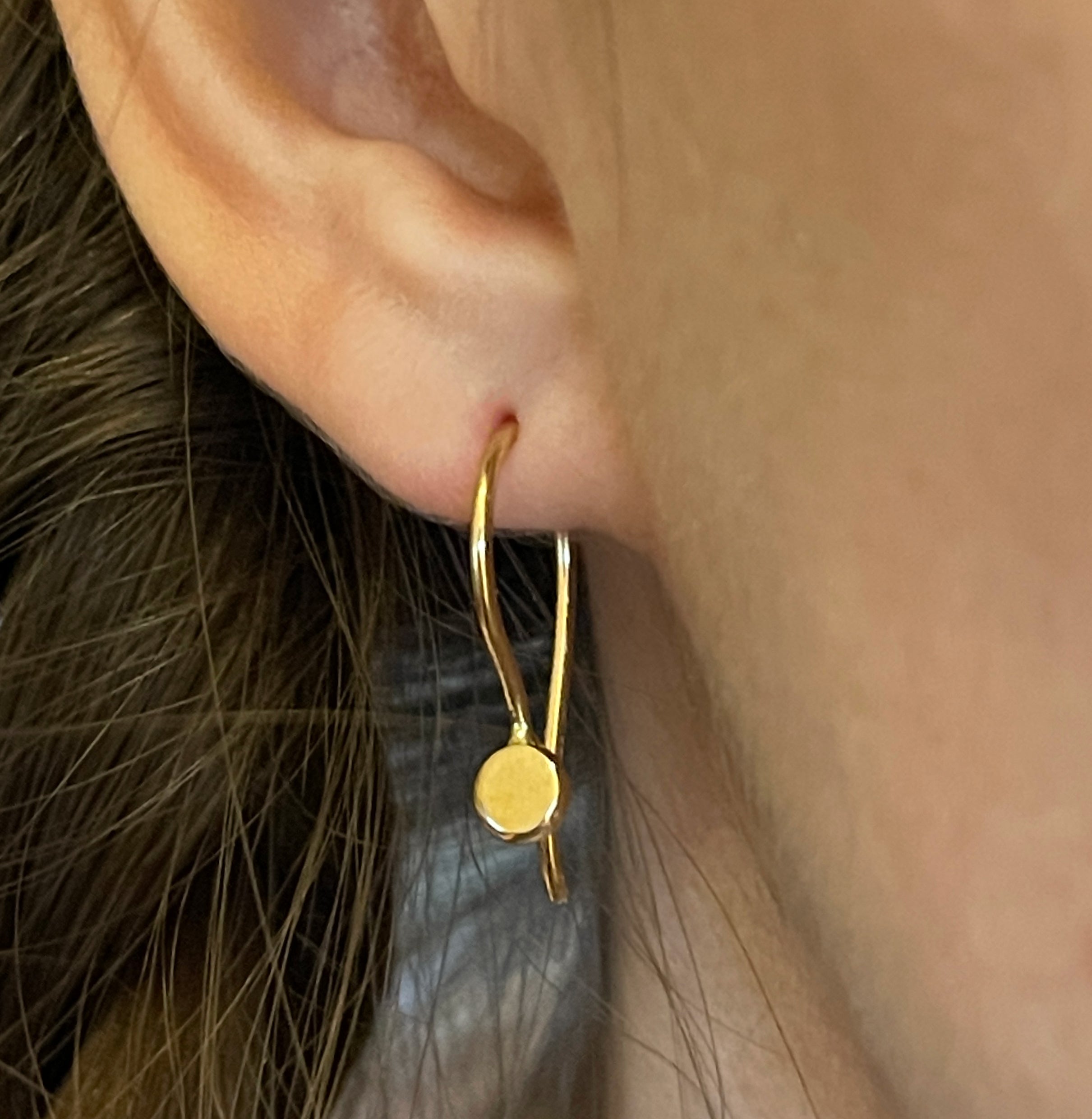 Solid Gold Circle Disc Earrings, 14k Solid Gold Earrings, Minimalist Everyday Dainty Earrings,  Tiny Coin Earrings, Simple Earrings